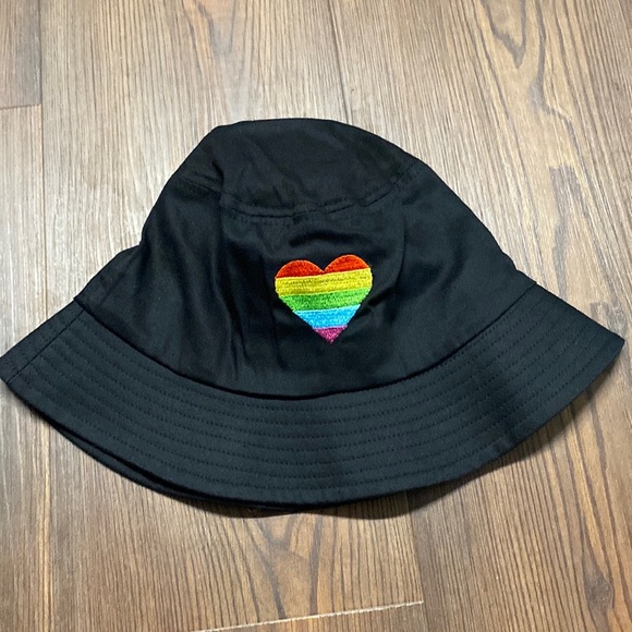 NWOT Black Pride Bucket Hat - Picture 1 of 4